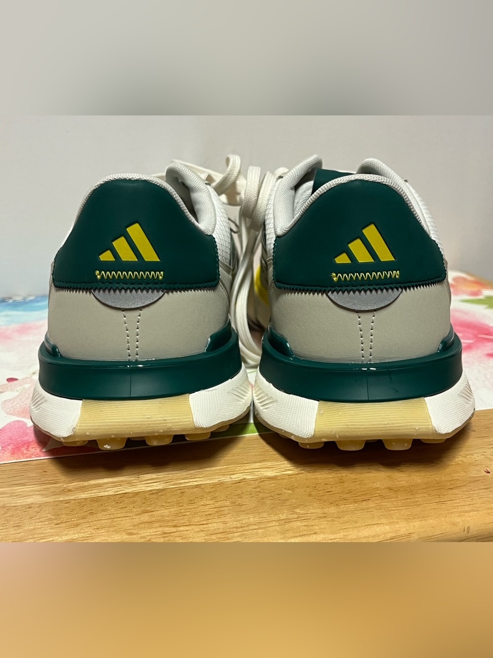 Adidas S2G SL 24 Golf Shoes Men’s 10.5 White Green Yellow Spikeless NWT - Picture 7 of 12